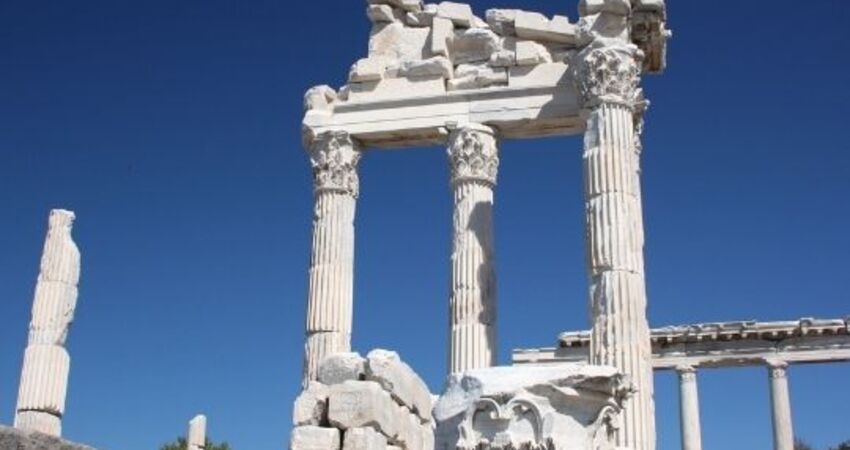  PERGAMON (Bergama) /Günübirlik 
